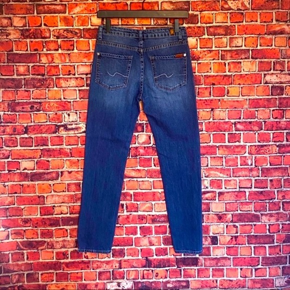 7 for all Mankind Paxtyn Distressed Straight Leg Jeans Youth Size 14 Medium Wash - Picture 3 of 9